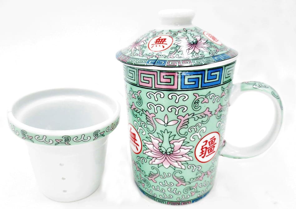 Light green mug with pink lotus
