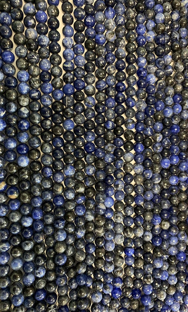 Sodalite A 6mm pearls on string