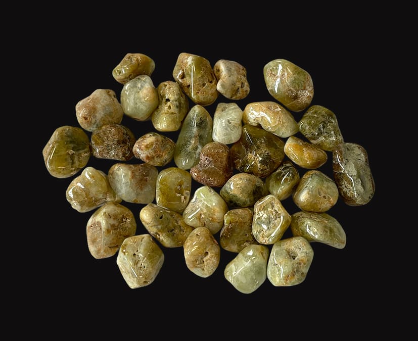 Green Garnet tumbled stone 250g