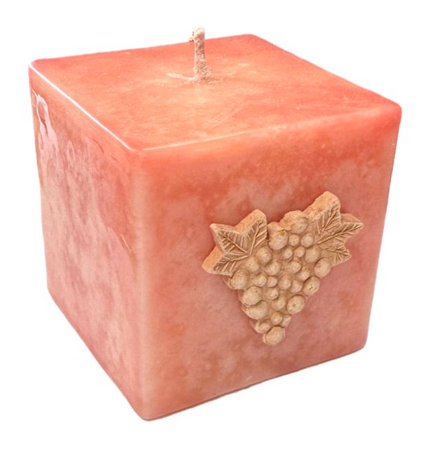 Maroma Champagne and Strawberry Cube Candle 290g