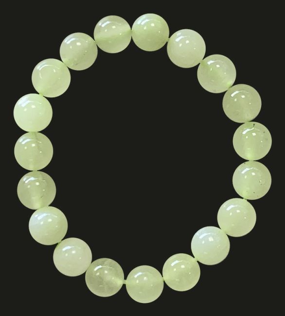 Jade of China A 10mm pearls bracelet