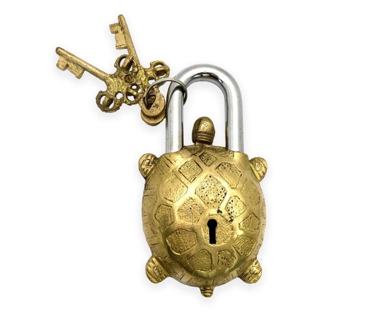 Brass padlock - Turtle