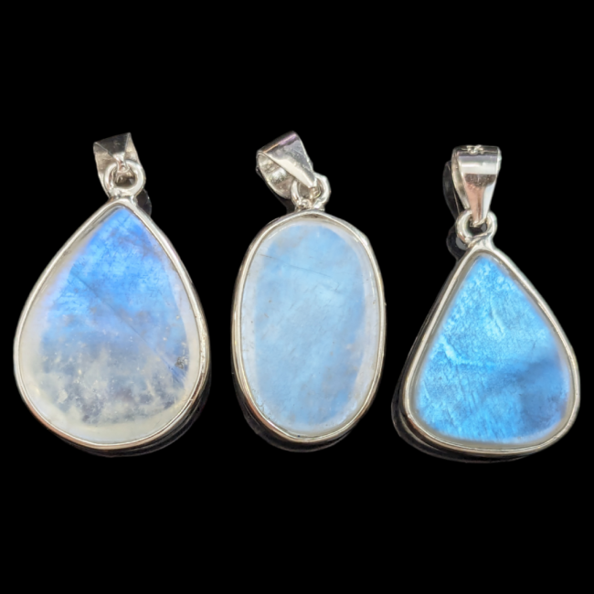 925 Silver Pendant White Moonstone AAA 3 Pieces 5.5g