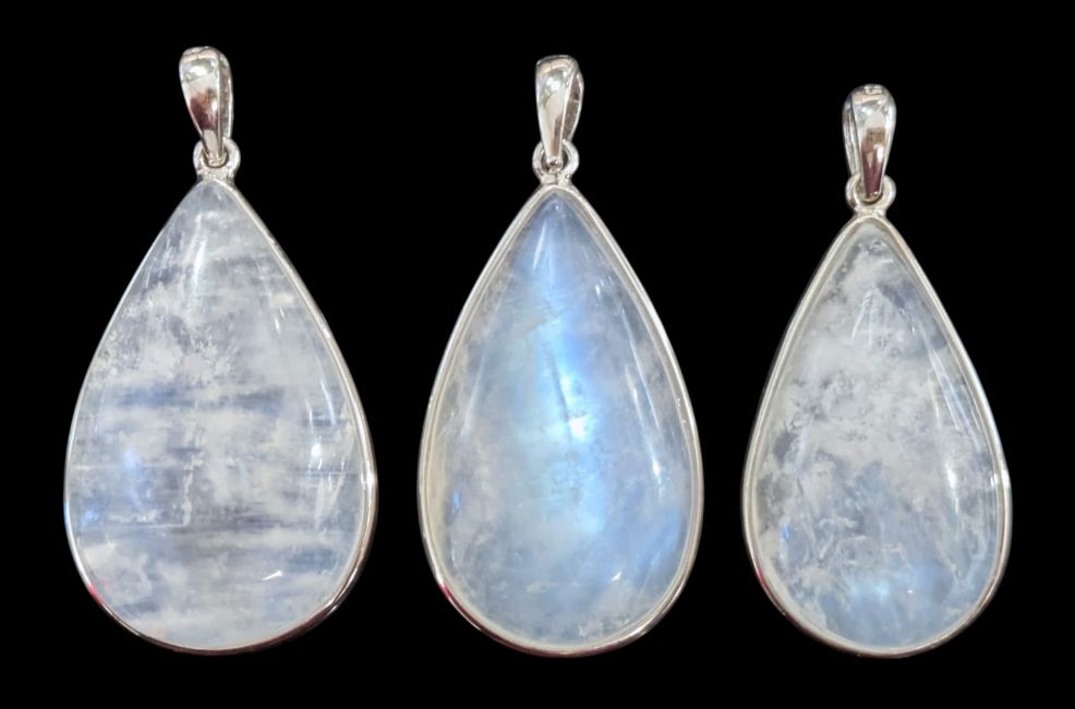 925 Sterling Silver Pendant with AAA White Moonstone, 3 Pieces, 11.25g