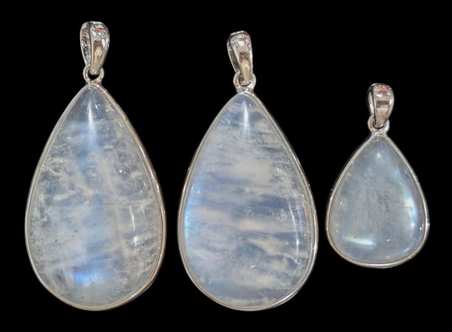 925 Sterling Silver Pendant with AAA White Moonstone, 3 Pieces, 9.93g