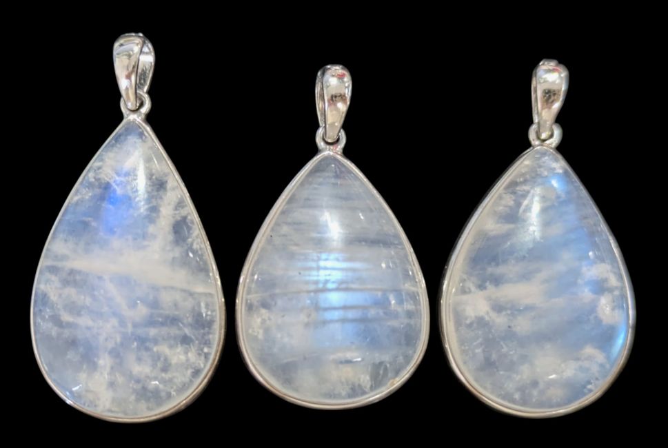 925 Sterling Silver Pendant with AAA White Moonstone, 3 Pieces, 10.23g