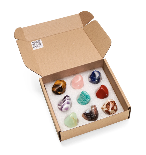 World Collection Box 9 Tumbled Stones 2-3cm