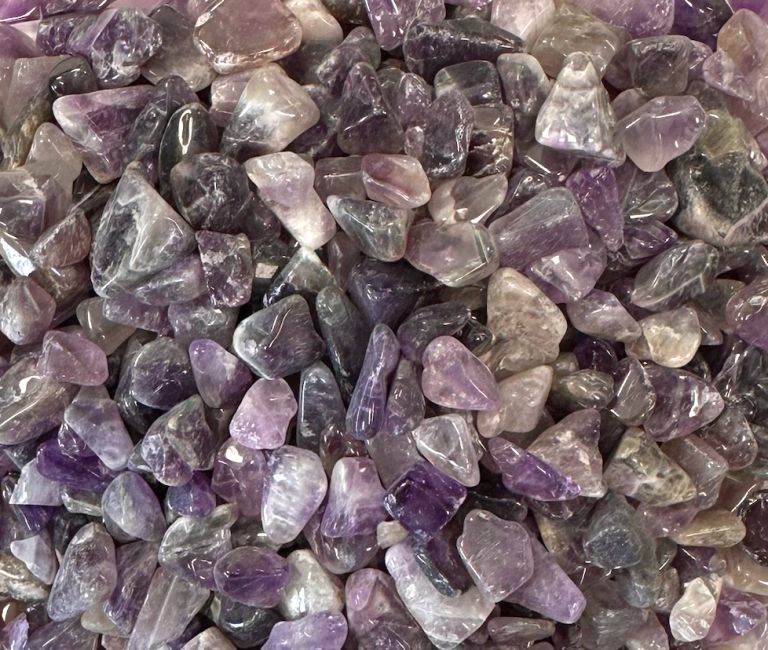 Amethyst A Natural stone chips 8-15mm 500g