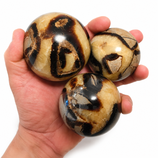 incense at 3 polished Septaria spheres, 1.180kg