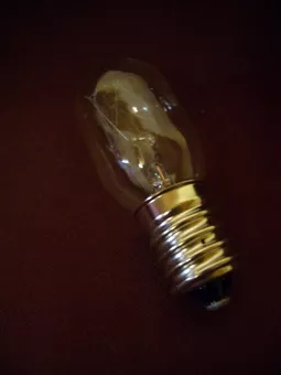 15W bulb with standard E14 screw base