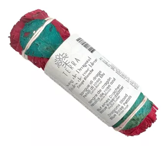 White Sage Dragon Blood and Blue Rose Petals bundle 25-30g 10cm