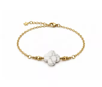 Howlite A Lucky Bracelet – Clover