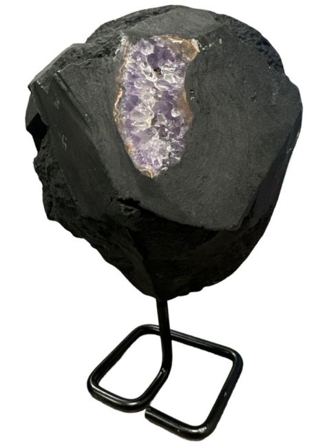 Uruguay AA amethyst geode on base 2,850 kg
