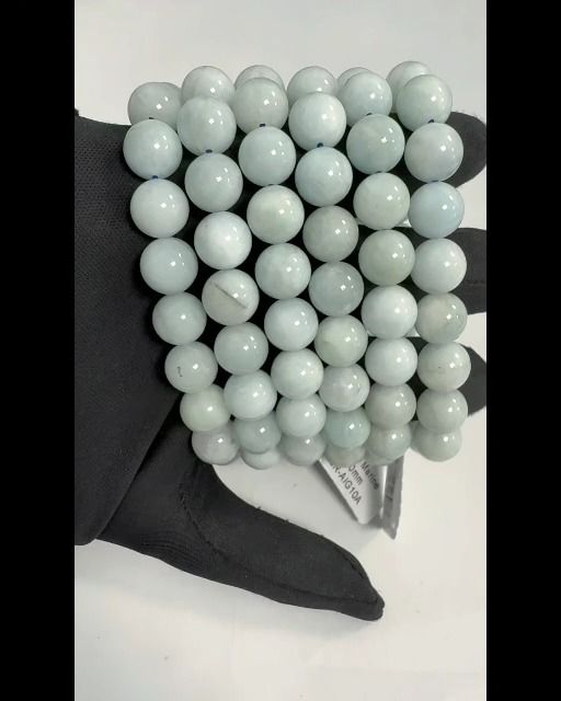 Aquamarine bracelet with 10mm beads