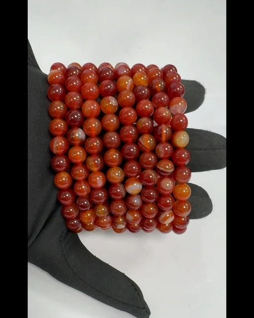 A Red Ribbon Agate Bracelet 8mm beads
