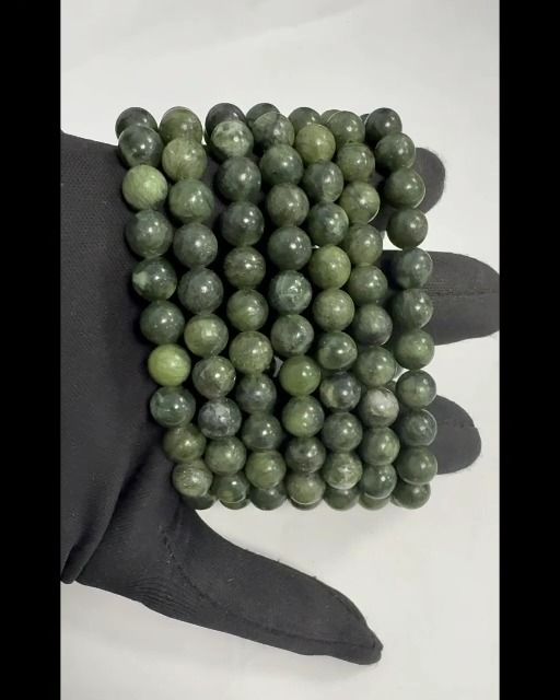 Jade Nephrite A 8mm pearls bracelet