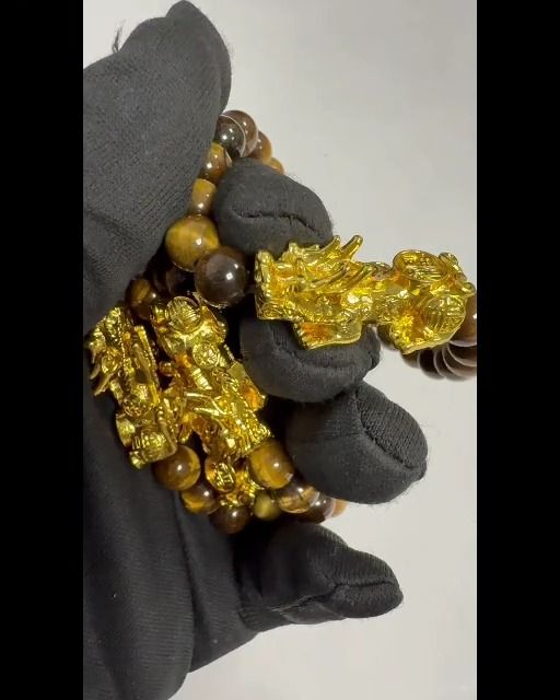 Tiger Eye Bracelet & Pixiu A Beads 8mm