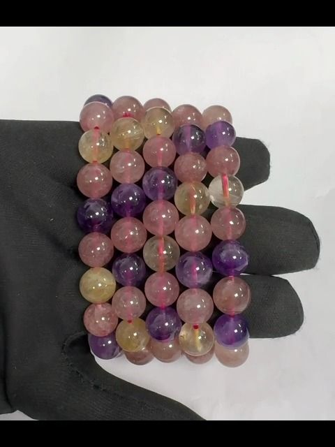 Bracelet Amethyst, Rutilated Quartz, Strawberry Quartz A beads 10mm