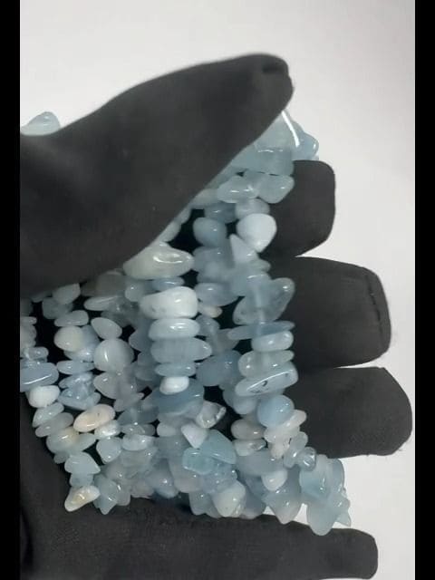 Aquamarine chips bracelet 5-8 mm 18 cm