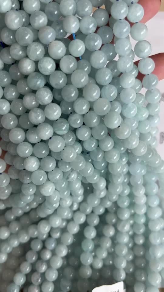 Aquamarine A 7-8mm pearls on string