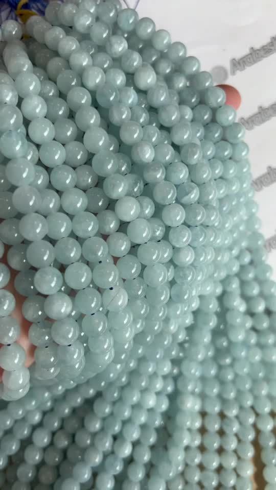 Aquamarine AA 8mm pearls on string
