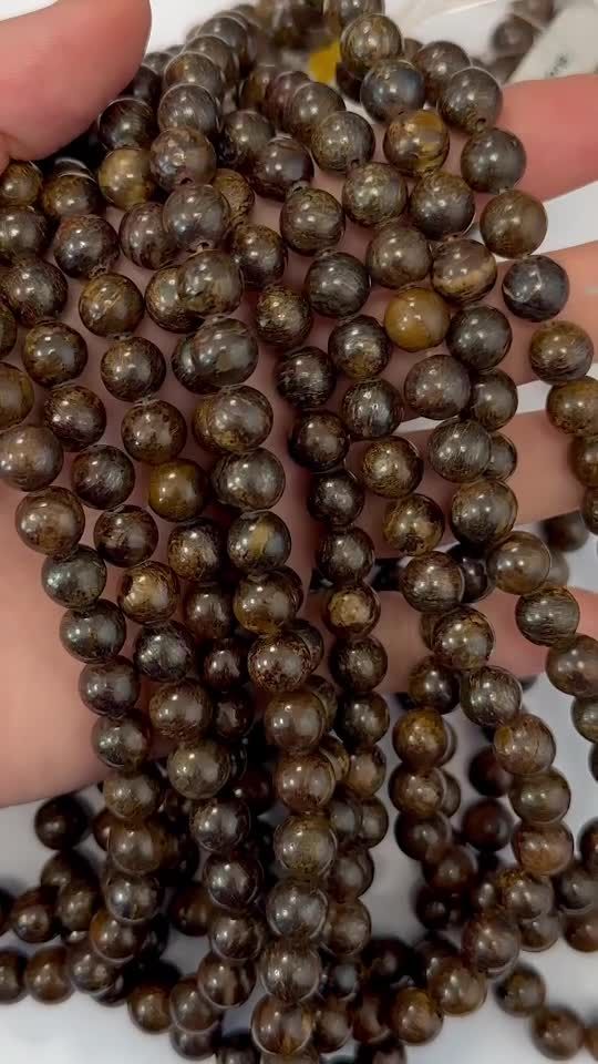 Bronzite A 8mm pearls on string