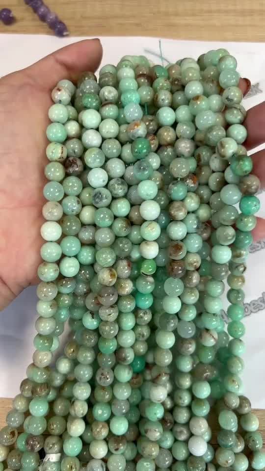 Chrysoprase AA 8mm pearls on string