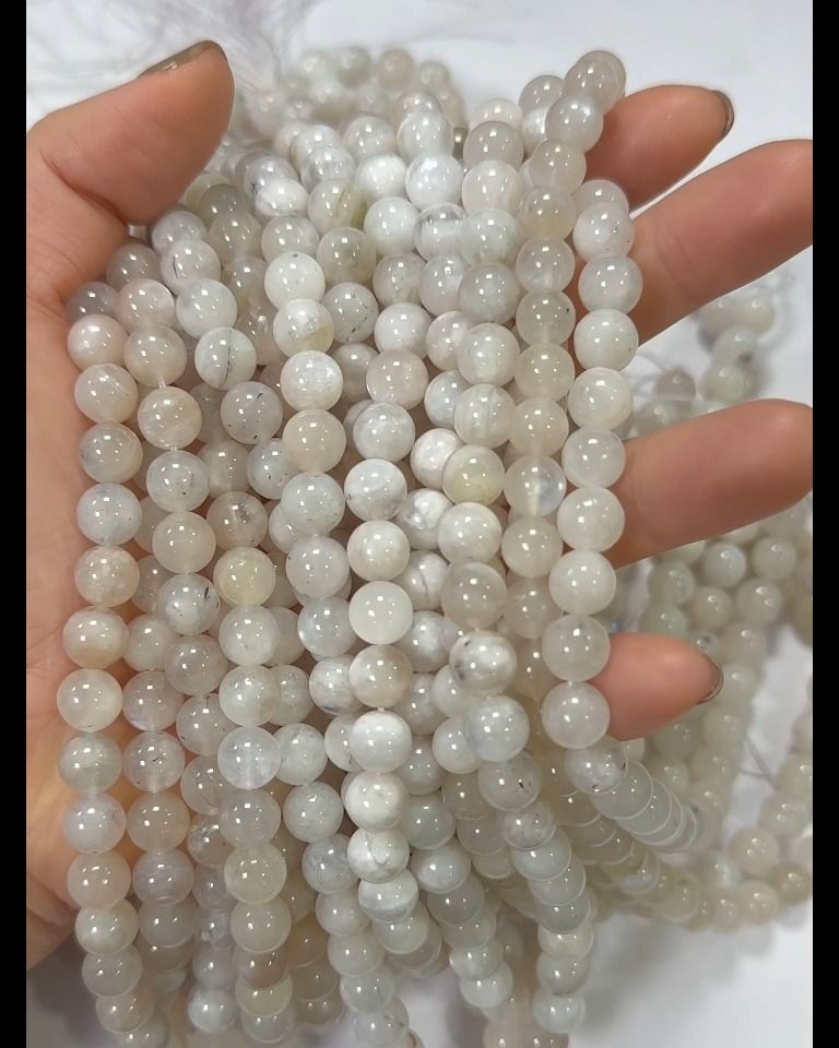 White Moonstone Peristerite beads 8-9mm on a 40cm thread