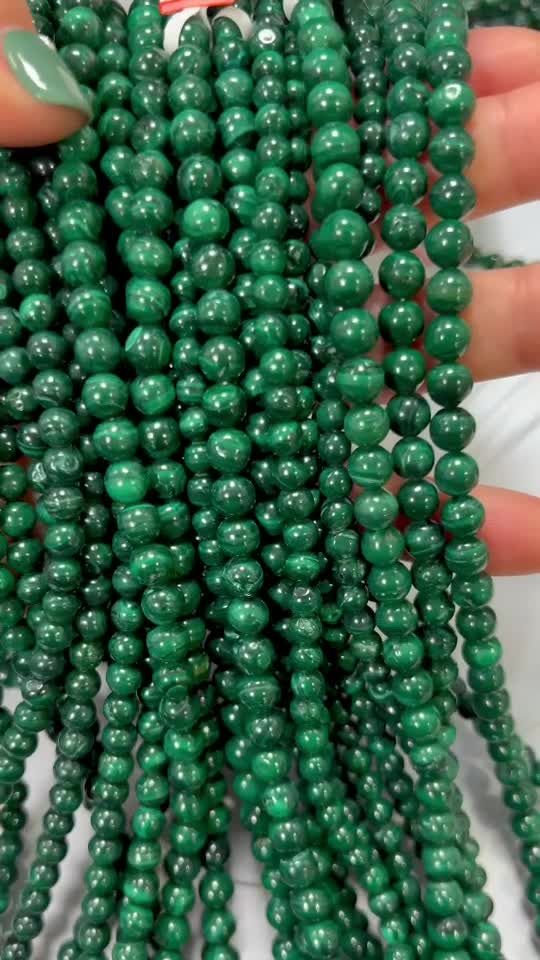 Malachite A 5-6mm pearls on string
