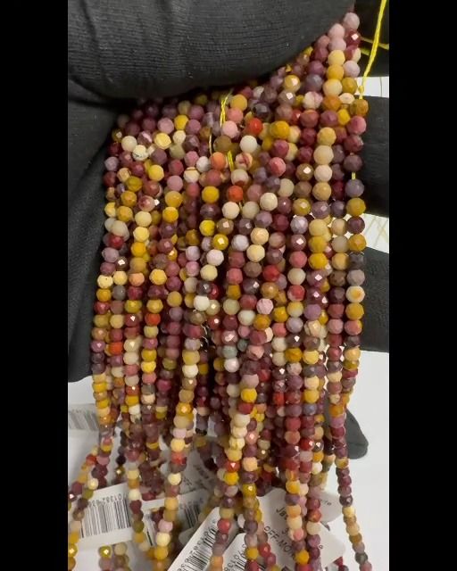 Faceted Mokaite AA 3mm beads on 40cm wire