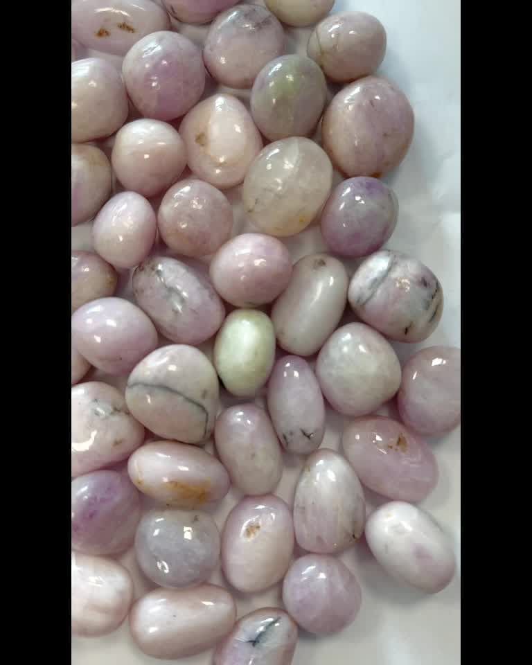 Kunzite A tumbled stone 250g